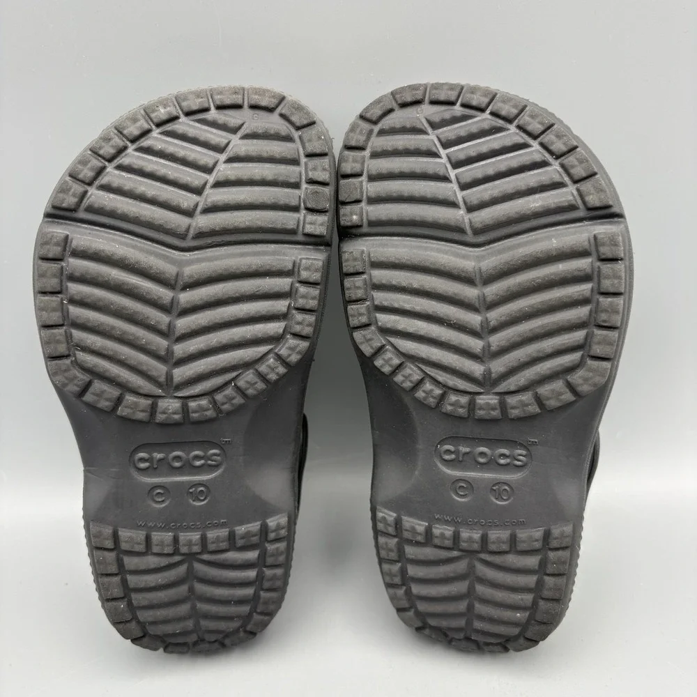 Crocs Classic Clog Kids Size 10 Shoes Black Closed Toe Sandals
